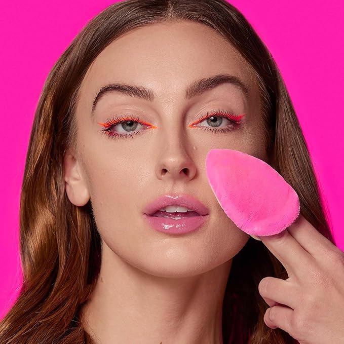 Beautyblender® | Pocket Puff™ Dual-Sided Beauty Blender Powder Puff for Setting and Baking, Reusable, Washable
