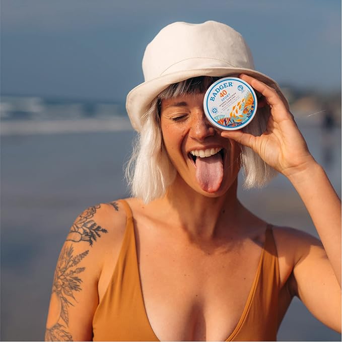 Badger Reef Safe Sunscreen Tin, Unscented SPF 40 Sport Mineral Sunscreen, 98% Organic, 80min Water Resistant Travel Size Hawaii Approved, 2.4 oz Tin