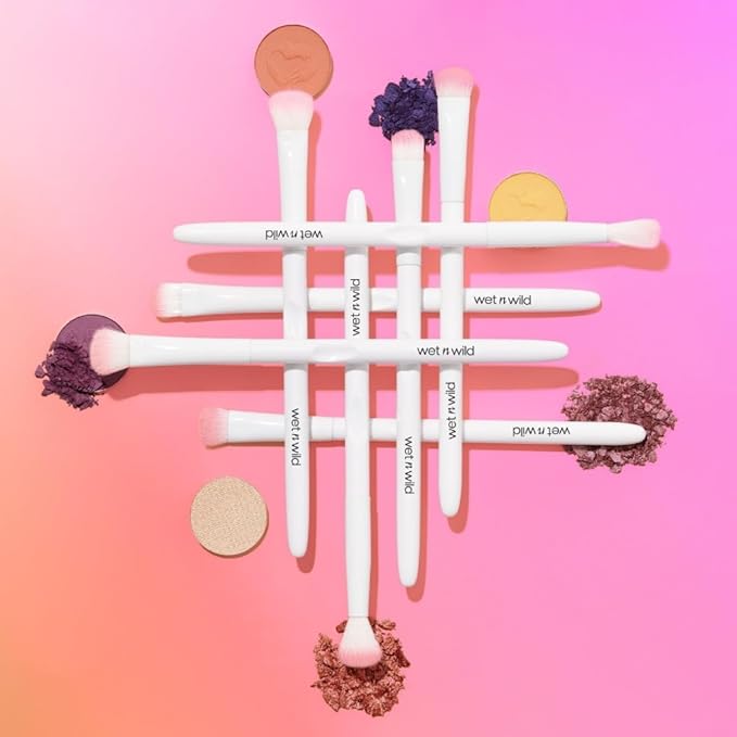 wet n wild Full Coverage Foundation Brush, Packed Bristles for All Formulas, Comfort Grip, Cruelty-Free & Vegan