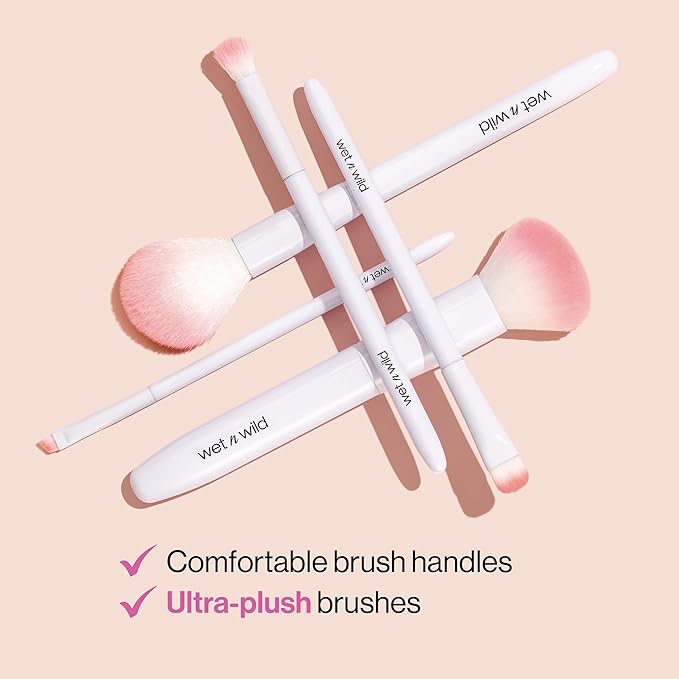 wet n wild Eyebrow and Liner Brush, Flat Makeup Angled Liner Brush, Ultra-Thin Precision, Soft Fibers (Pack of 3)
